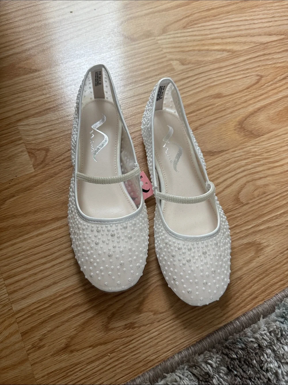 Girls White Pearl-Embellished Mary Jane Flats